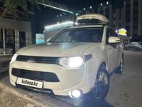 Mitsubishi Outlander 2013 годаfor9 500 000 тг. в Алматы