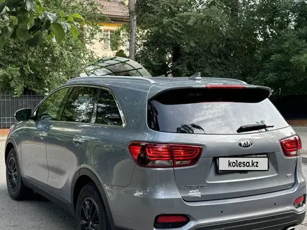 Kia Sorento 2019 года за 11 300 000 тг. в Алматы – фото 6