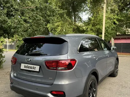 Kia Sorento 2019 года за 11 300 000 тг. в Алматы – фото 8