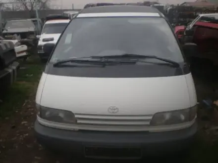 Toyota Previa 1993 года за 770 500 тг. в Караганда