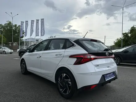 Hyundai i20 2023 года за 7 690 000 тг. в Астана – фото 8
