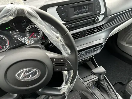 Hyundai i20 2023 года за 7 690 000 тг. в Астана – фото 12