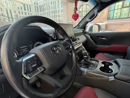 Toyota Land Cruiser 2023 года за 59 500 000 тг. в Астана – фото 7