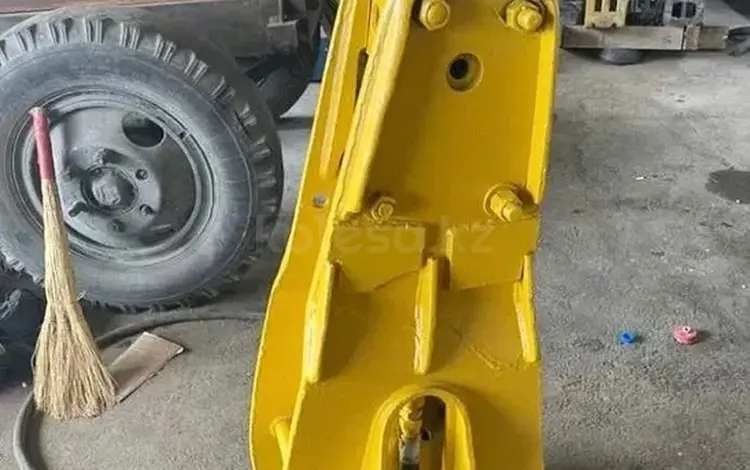 Гидромолот на Caterpillar 428 f в хорошем состоянии CATүшін850 000 тг. в Алматы