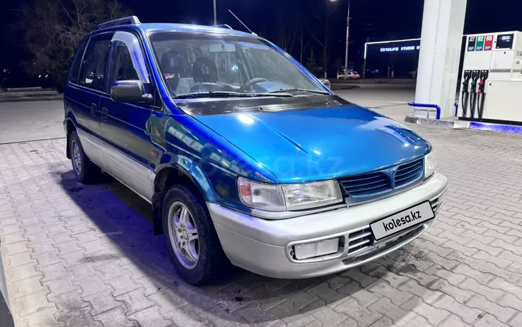 Mitsubishi Space Runner 1997 года за 1 900 000 тг. в Усть-Каменогорск