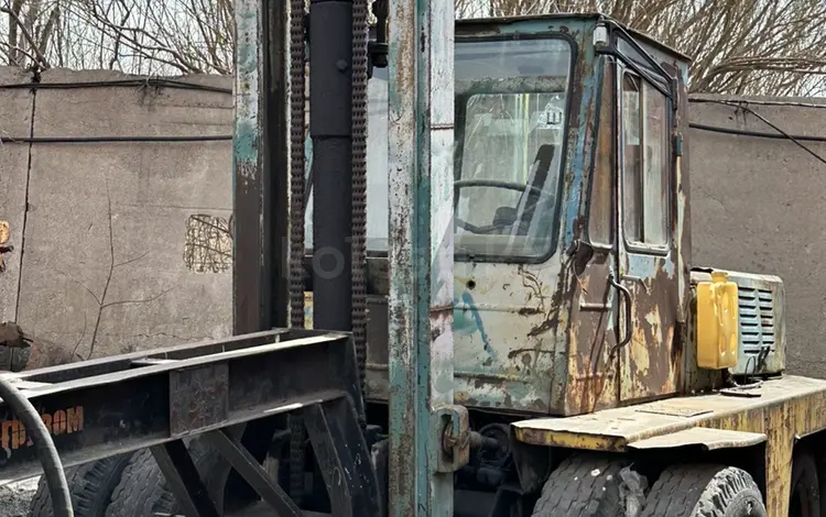 Львовский Автопогрузчик 1980 годаүшін1 100 000 тг. в Караганда