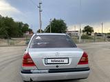 Mercedes-Benz C 180 1994 годаүшін1 450 000 тг. в Караганда – фото 3