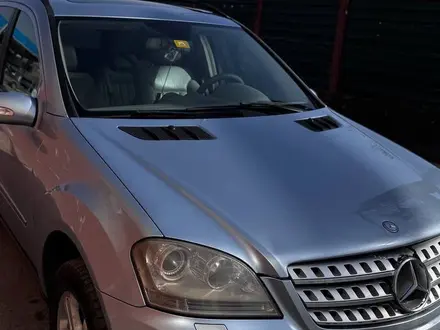 Mercedes-Benz ML 350 2006 года за 6 900 000 тг. в Павлодар – фото 3