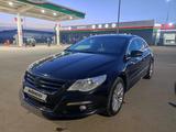 Volkswagen Passat CC 2010 года за 3 950 000 тг. в Актобе