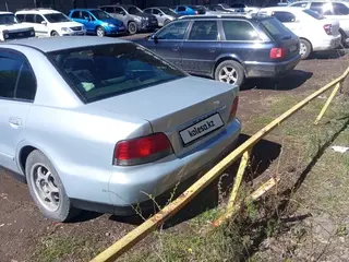 Mitsubishi Galant