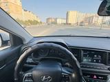 Hyundai Elantra 2017 годаүшін4 600 000 тг. в Актау – фото 4