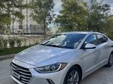 Hyundai Elantra 2017 годаүшін4 600 000 тг. в Актау