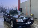 Mercedes-Benz E 280 1994 года за 2 800 000 тг. в Алматы – фото 2