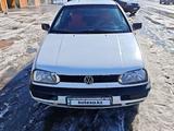 Volkswagen Golf 1993 годаүшін1 500 000 тг. в Астана