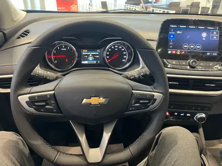 Chevrolet Tracker Premier 2024 года за 10 240 000 тг. в Костанай – фото 19
