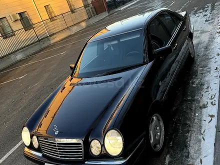 Mercedes-Benz E 240 1998 года за 4 600 000 тг. в Кызылорда – фото 14