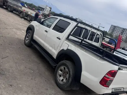 Toyota Hilux 2007 года за 6 500 000 тг. в Алматы – фото 4