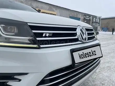 Volkswagen Touareg 2016 года за 27 900 000 тг. в Караганда – фото 11