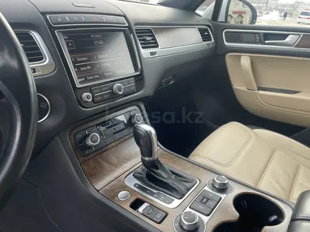 Volkswagen Touareg 2016 года за 27 900 000 тг. в Караганда – фото 29