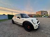 Mini Hatch 2005 года за 4 000 000 тг. в Караганда – фото 2