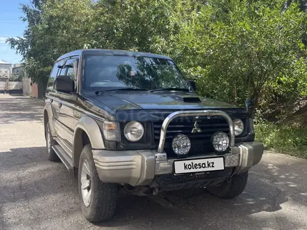 Mitsubishi Pajero 1996 года за 3 750 000 тг. в Усть-Каменогорск – фото 2