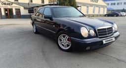 Mercedes-Benz E 320 1996 годаfor3 800 000 тг. в Алматы