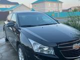 Chevrolet Cruze 2015 года за 5 300 000 тг. в Атырау – фото 2