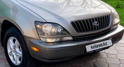 Lexus RX 300 1999 годаүшін5 600 000 тг. в Алматы – фото 2