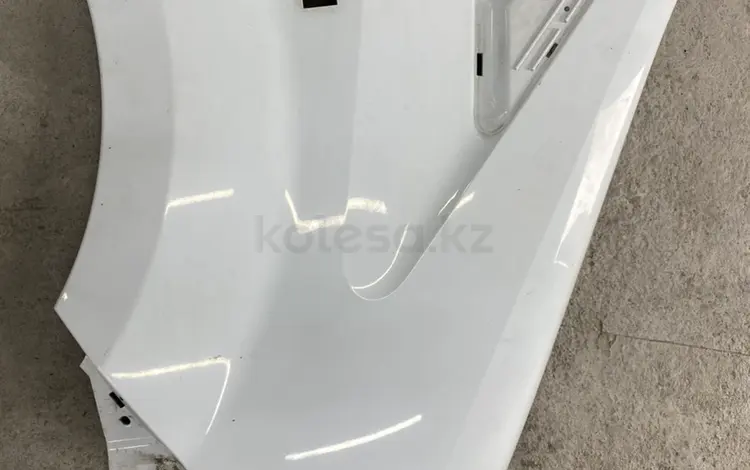 Переднее правое крыло за 20 000 тг. в Усть-Каменогорск