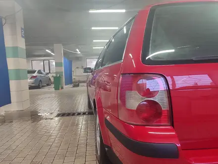 Volkswagen Passat 2002 года за 2 750 000 тг. в Астана – фото 12