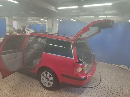 Volkswagen Passat 2002 года за 2 750 000 тг. в Астана – фото 9