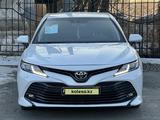 Toyota Camry 2019 годаfor13 000 000 тг. в Семей – фото 2