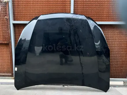 Капот Субару оутбак легаси за 95 000 тг. в Алматы