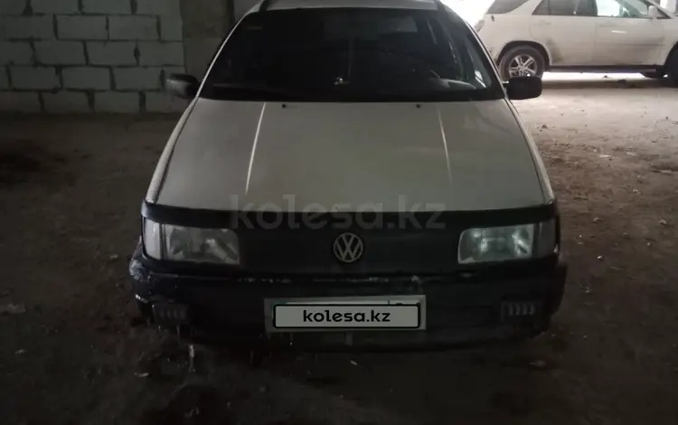 Volkswagen Passat 1992 годаүшін1 600 000 тг. в Астана