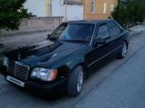 Mercedes-Benz E 220 1993 годаfor1 600 000 тг. в Кызылорда