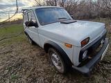 ВАЗ (Lada) Lada 2121 2000 года за 800 000 тг. в Уральск