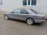 Mercedes-Benz E 230 1992 годаүшін2 200 000 тг. в Актобе – фото 3