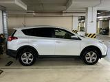 Toyota RAV4 2015 годаүшін9 700 000 тг. в Алматы – фото 4