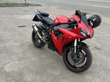 Yamaha  YZF-R1 2004 года за 2 600 000 тг. в Астана