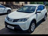 Toyota RAV4 2013 годаүшін9 200 000 тг. в Караганда