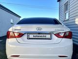 Hyundai Sonata 2011 года за 6 800 000 тг. в Актобе – фото 3