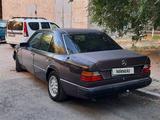 Mercedes-Benz E 200 1992 годаfor800 000 тг. в Тараз