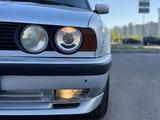BMW 520 1994 года за 2 000 000 тг. в Астана – фото 2