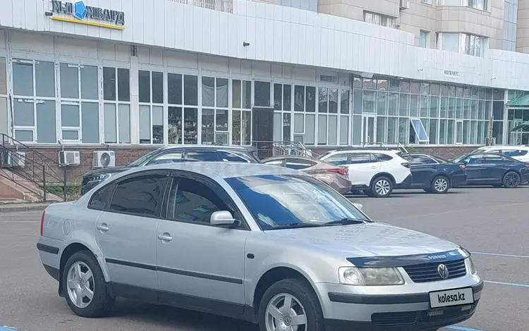 Volkswagen Passat 1997 годаfor2 200 000 тг. в Астана