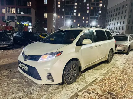 Toyota Sienna 2015 года за 11 000 000 тг. в Астана – фото 7