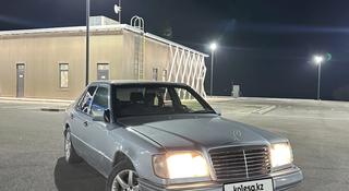 Mercedes-Benz E 280 1993 года за 2 600 000 тг. в Шымкент