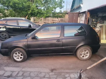 Volkswagen Golf 1993 года за 1 250 000 тг. в Караганда – фото 2