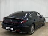 Hyundai Sonata 2021 годаүшін8 096 850 тг. в Астана – фото 3