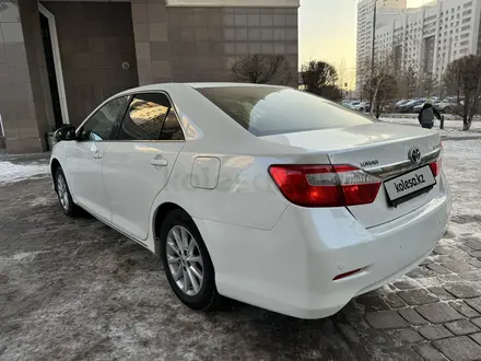 Toyota Camry 2014 года за 7 800 000 тг. в Астана – фото 3