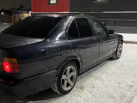 BMW 520 1993 года за 1 300 000 тг. в Актобе – фото 5